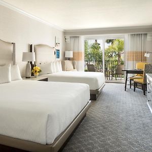 Premium Room One King One Queen Bed